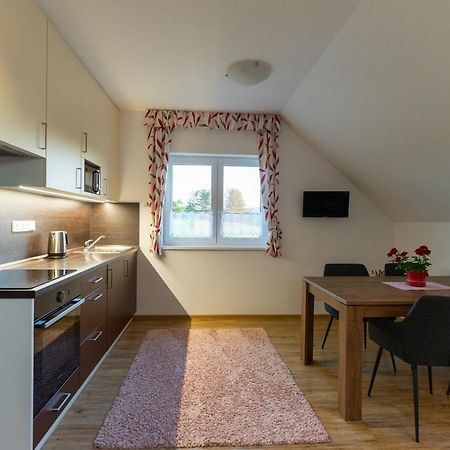 Apartmany Kohoutek A Slepicka V Novohradskych Horach Nové Hrady 外观 照片