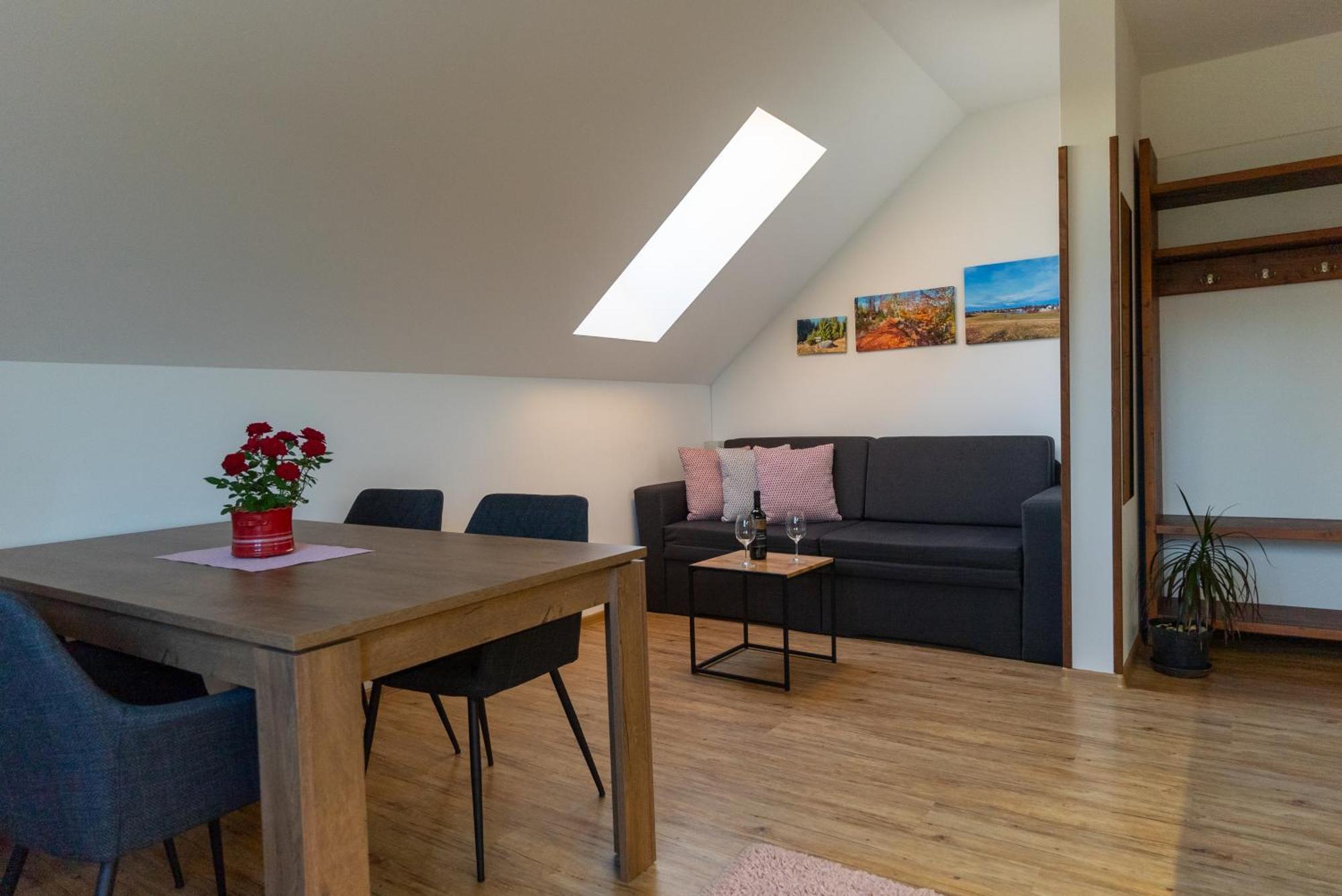 Apartmany Kohoutek A Slepicka V Novohradskych Horach Nové Hrady 外观 照片